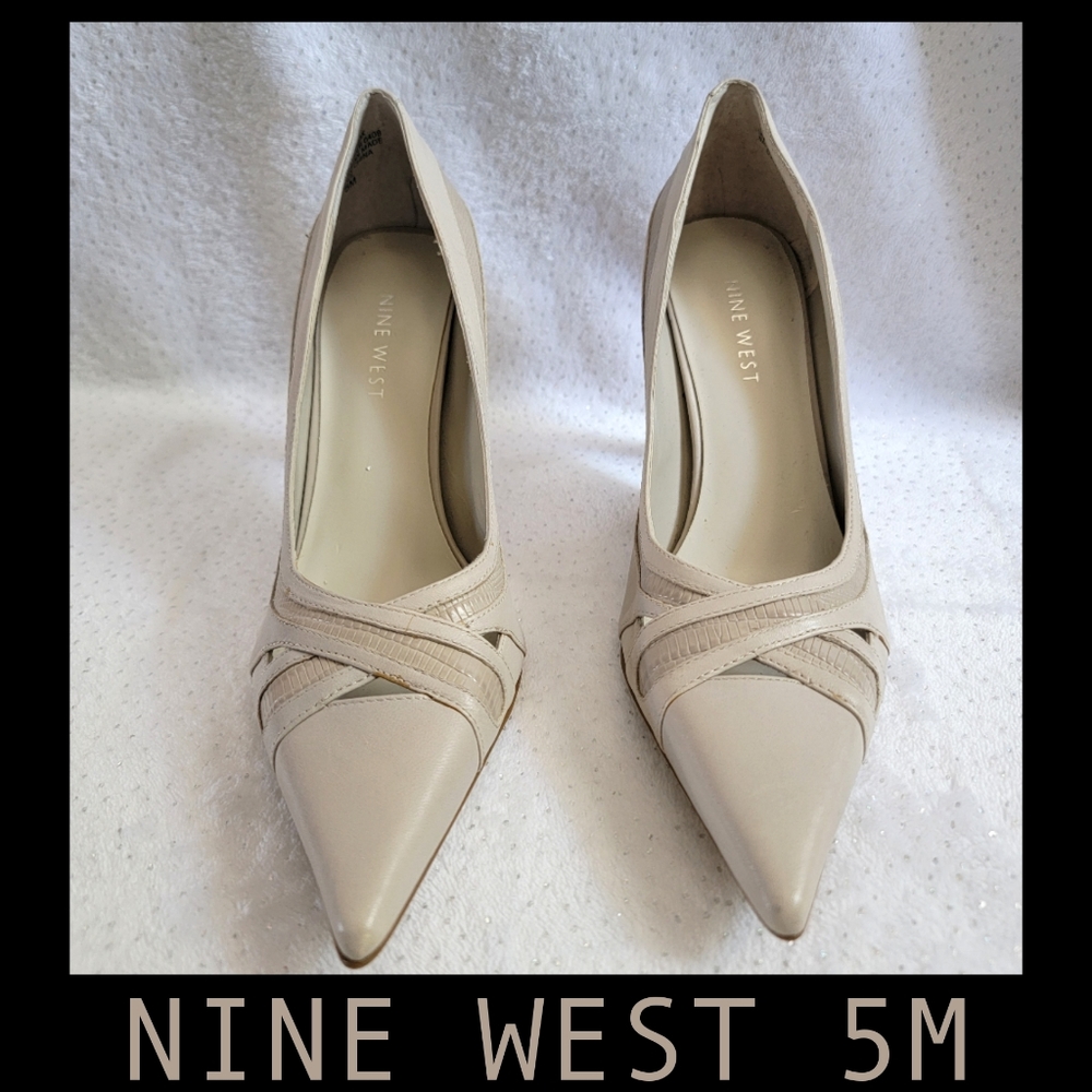 ♥️ Nine West/ Size: 5M/ Pointed Toe Heel with Snakeskin detail